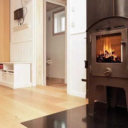 8 Person In Rodby-by Traum Rødby